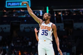 关于CBA季后赛转会期走向成谜，孟菲斯灰熊战术微调，媒体盛赞，赛季目标并未改变的信息官方网站